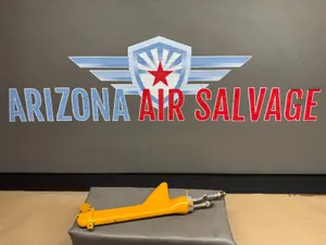 Kollsman Cessna 190/195 Pitot Tube Assy. P/N: 518B-01 12 VDC